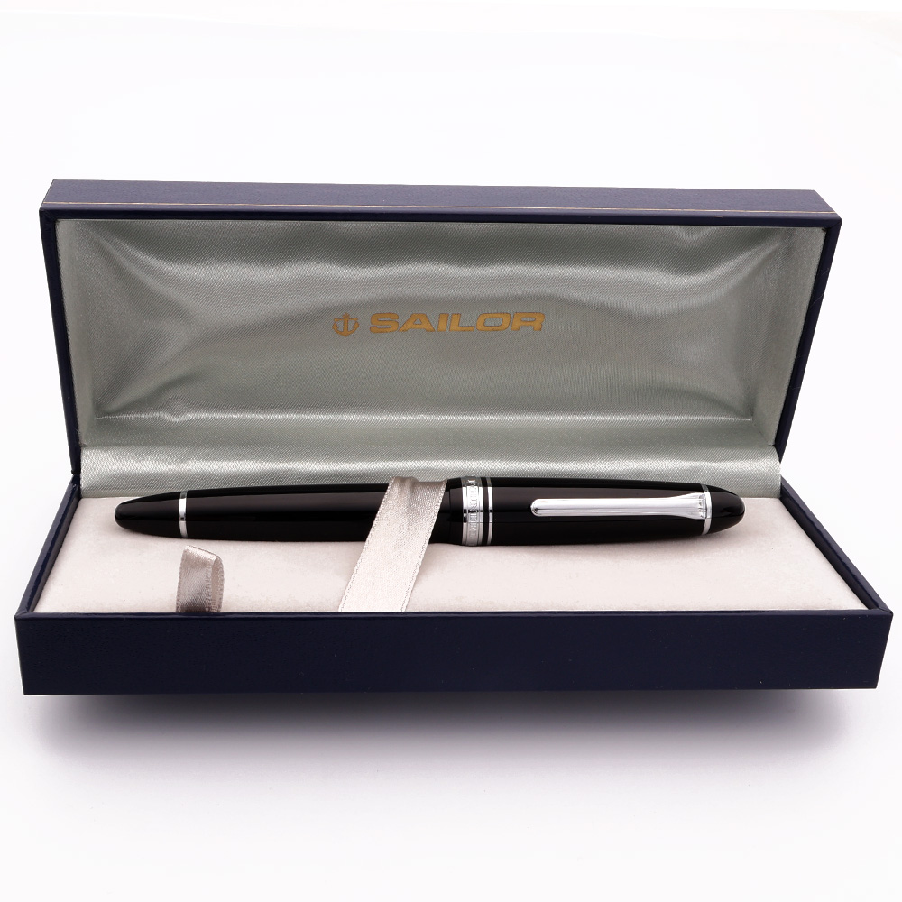 Sailor 1911L Fountain Pen - Black, Rhodium Trim, Zoom 21k Nib